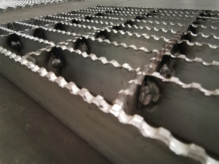 1650345572894041327.jpg IMG_20200713_152255.jpg